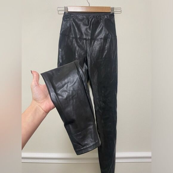 Wilfred Free Daria Vegan Faux Leather High Rise Leggings Pants Size XXS - Picture 6 of 8